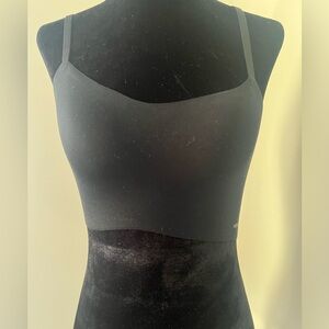 Neiwai One Size Fits Most Bra, NWOT